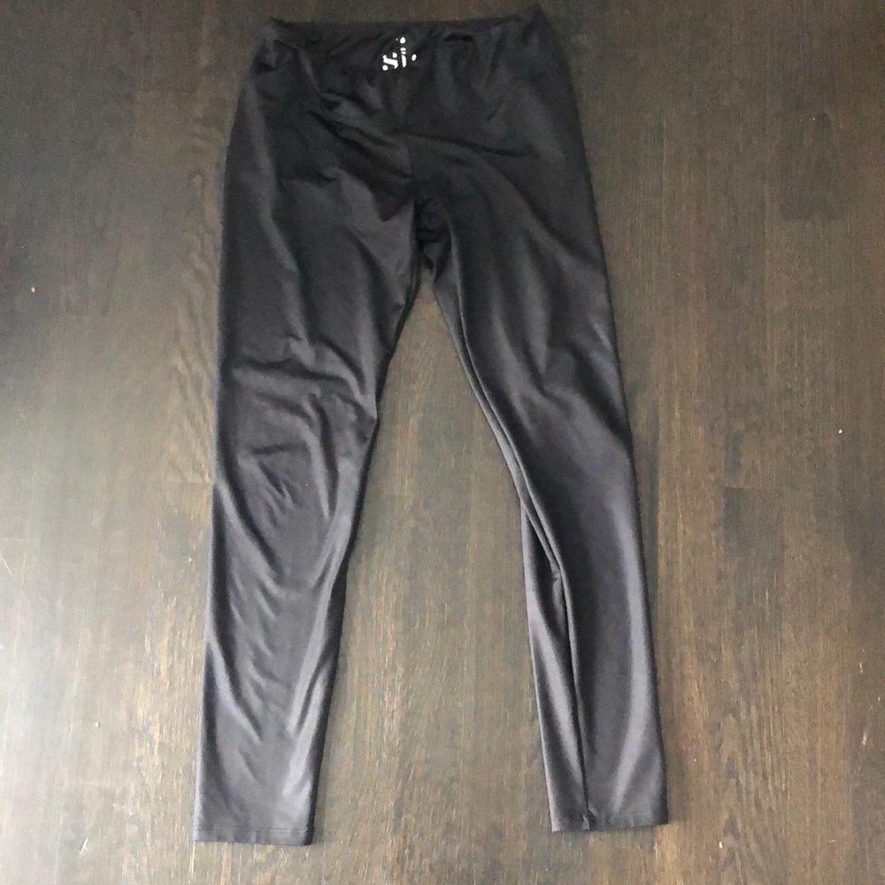 SiS black stretch leggings girls size XL